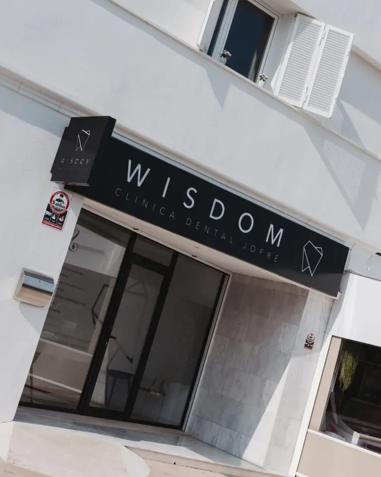 Instalaciones de Wisdom Clínica Dental 7